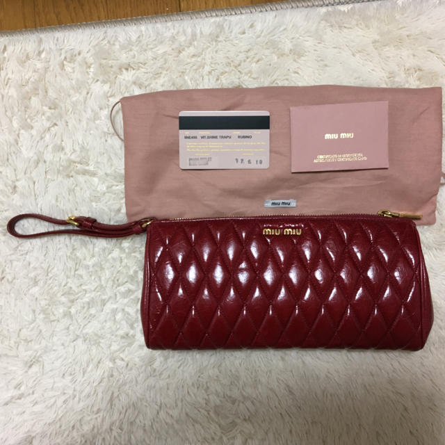 miumiu(ミュウミュウ)のミュウミュウ クラッチバッグ レディースのバッグ(クラッチバッグ)の商品写真