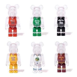 MEDICOM TOY - 香港限定 70周年記念 NBA 100%ベアブリック6種 MEDICOM TOY - 香港限定 70周年記念 NBA 100%ベアブリック6種