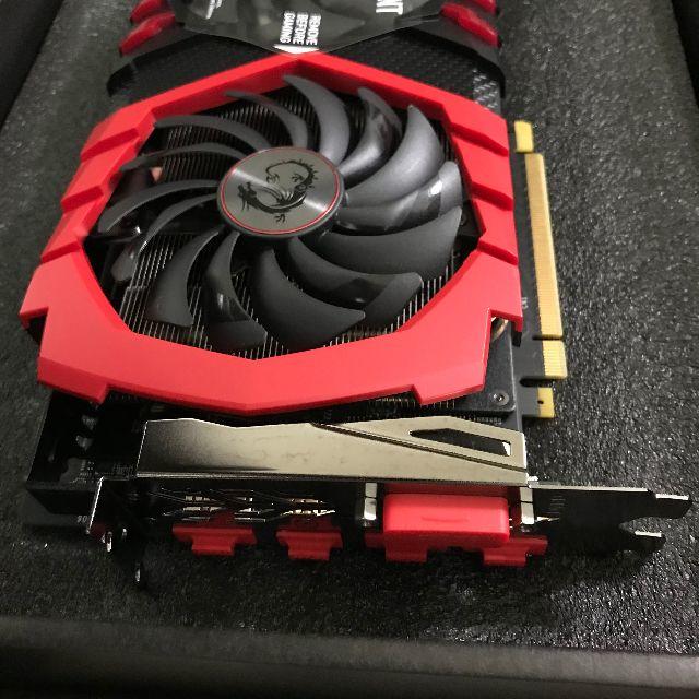 【中古】GEFORCE GTX 1070 GAMING X 8G スマホ/家電/カメラのPC/タブレット(PCパーツ)の商品写真