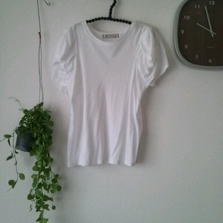 ガリャルダガランテ(GALLARDA GALANTE)の月末処分 ボリューム袖 白T♪(Tシャツ(半袖/袖なし))