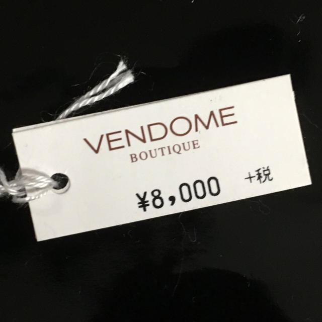Vendome Aoyama(ヴァンドームアオヤマ)の新品ヴァンドームブティック・花ブローチ レディースのアクセサリー(ブローチ/コサージュ)の商品写真