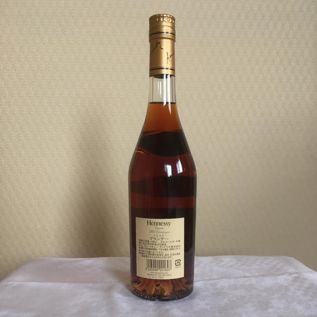 ヘネシーVSOP 化粧箱無し 食品/飲料/酒の酒(ブランデー)の商品写真