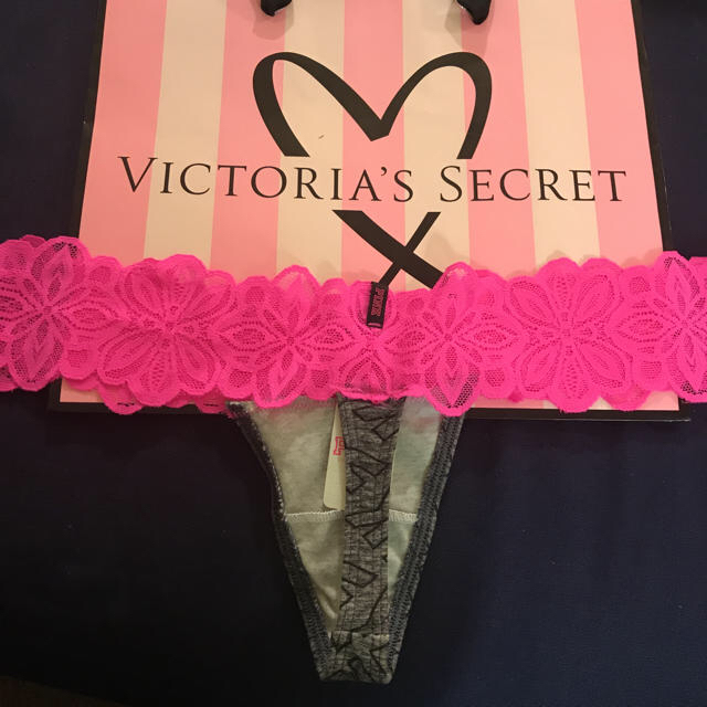 Victoria's Secret(ヴィクトリアズシークレット)のS ビクトリアシークレット Tバック 1300円 ❤︎ レディースの下着/アンダーウェア(ショーツ)の商品写真