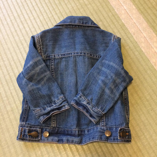 babyGAP(ベビーギャップ)の歩様専用 GAP Gジャン 80 キッズ/ベビー/マタニティのベビー服(~85cm)(ジャケット/コート)の商品写真