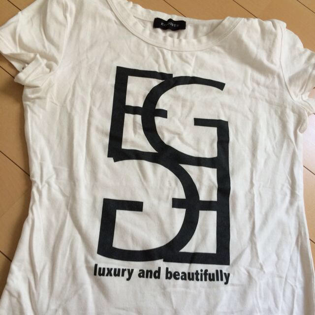 EGOIST(エゴイスト)のEGOIST❤︎EG Tシャツ レディースのトップス(Tシャツ(半袖/袖なし))の商品写真