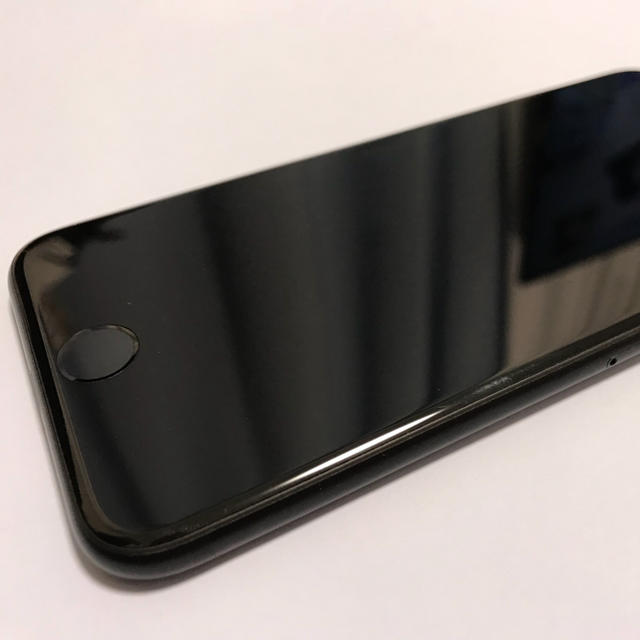 Softbank(ソフトバンク)の【美品】Softbank iPhone7 32G ブラック スマホ/家電/カメラのスマートフォン/携帯電話(スマートフォン本体)の商品写真