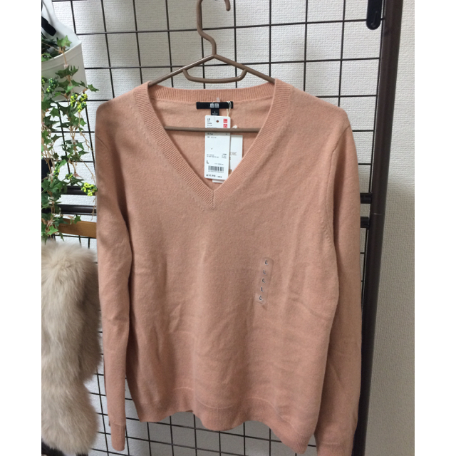 UNIQLO(ユニクロ)の新品 ユニクロ カシミアニット レディースのトップス(ニット/セーター)の商品写真