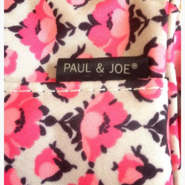 PAUL & JOE(ポールアンドジョー)のPAUL&JOE☆メイクポーチ レディースのファッション小物(ポーチ)の商品写真