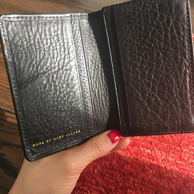 MARC BY MARC JACOBS(マークバイマークジェイコブス)のマークジェイコブス 名刺入れ レディースのファッション小物(名刺入れ/定期入れ)の商品写真