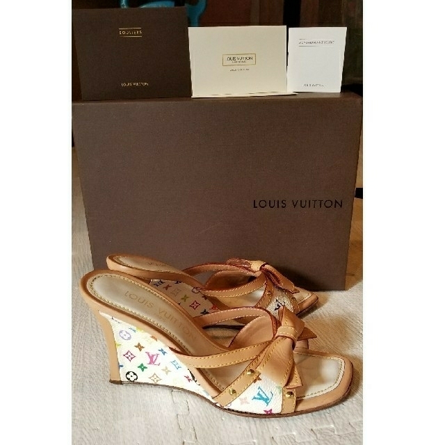 LOUIS VUITTON(ルイヴィトン)の週末お値下げ♪LOUIS VUITTON(ルイヴィトン) size36 レディースの靴/シューズ(ミュール)の商品写真