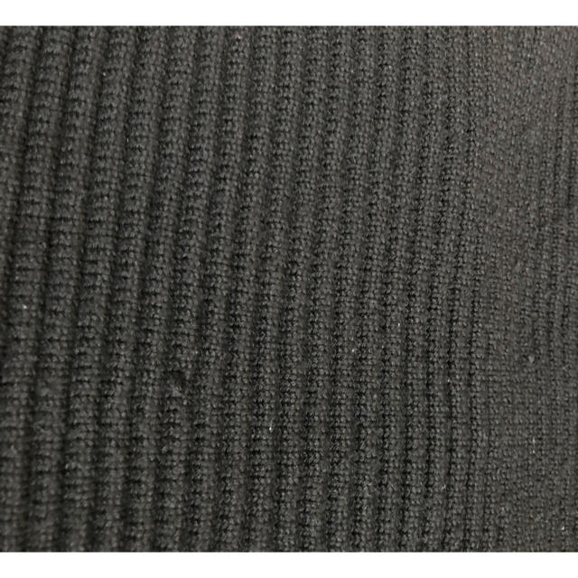 DEUXIEME CLASSE(ドゥーズィエムクラス)の【ドゥーズィエムクラス】黒 CINOHチノ 変形ニット レディースのトップス(ニット/セーター)の商品写真