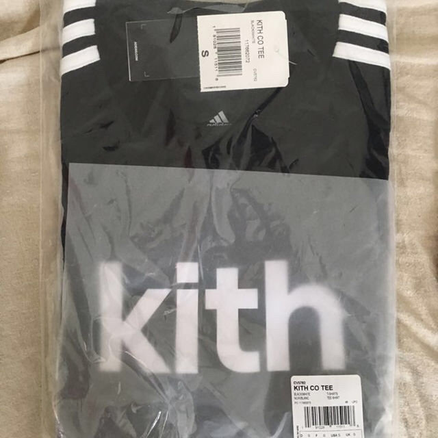 adidas(アディダス)のSサイズ KITH X ADIDAS SOCCER ADI LOGO TEE メンズのトップス(その他)の商品写真