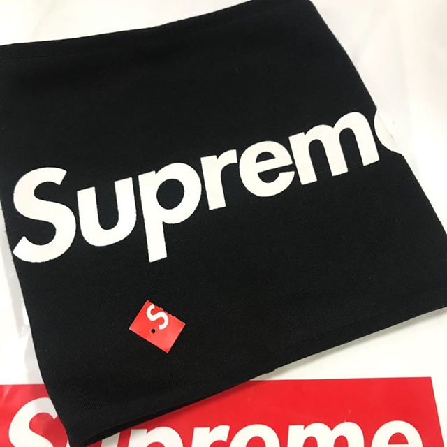 Supreme(シュプリーム)の込 Supreme Neck Gaiter 正規品 ネックウォーマー 黒 メンズのファッション小物(その他)の商品写真