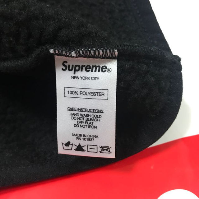 Supreme(シュプリーム)の込 Supreme Neck Gaiter 正規品 ネックウォーマー 黒 メンズのファッション小物(その他)の商品写真