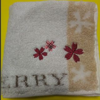 バーバリー(BURBERRY)のバーバリー
花柄(刺繍) タオルハンカチ

新品 未使用 シールあり(ハンカチ)