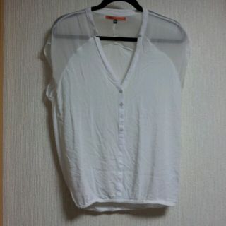 ベルシュカ(Bershka)のbershkaトップス(Tシャツ(半袖/袖なし))