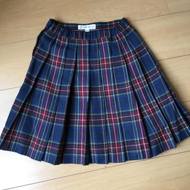 BURBERRY(バーバリー)のBurberryプリーツスカート 130センチ キッズ/ベビー/マタニティのキッズ服女の子用(90cm~)(スカート)の商品写真