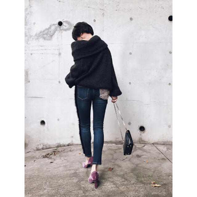 Ameri VINTAGE(アメリヴィンテージ)の限定値下げ♡新品♡ameri♡ FUR DOCKING SKINNY DENIM レディースのパンツ(デニム/ジーンズ)の商品写真