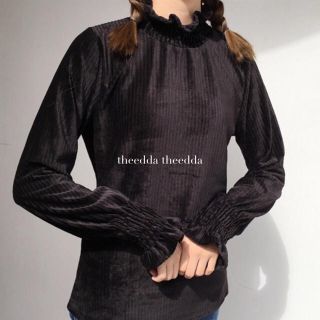 ❤️数量限❤️THE EDDA フリルネック ギャザー ベロア 黒ZARA 系(シャツ/ブラウス(長袖/七分))