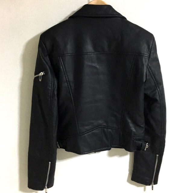 ZARA(ザラ)のザラ ライダースジャケット レディースのジャケット/アウター(ライダースジャケット)の商品写真