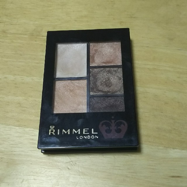 RIMMEL(リンメル)のRIMMEL ラテ アイズ コスメ/美容のベースメイク/化粧品(アイシャドウ)の商品写真