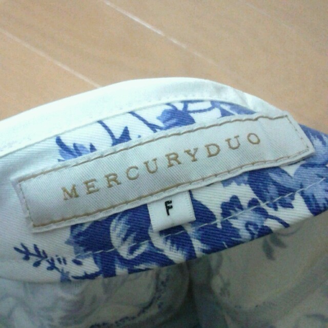 MERCURYDUO(マーキュリーデュオ)のマーキュリー花柄スカート♪ レディースのスカート(ミニスカート)の商品写真