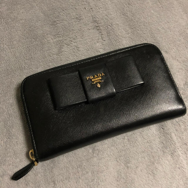 PRADA(プラダ)のPRADA◆リボン財布 レディースのファッション小物(財布)の商品写真