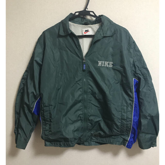 NIKE(ナイキ)のナイキ ナイロンジャケット レディースのジャケット/アウター(ナイロンジャケット)の商品写真