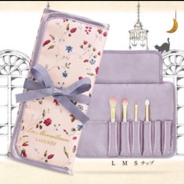 LADUREE(ラデュレ)の♡美品ブラシケース♡ コスメ/美容のキット/セット(コフレ/メイクアップセット)の商品写真