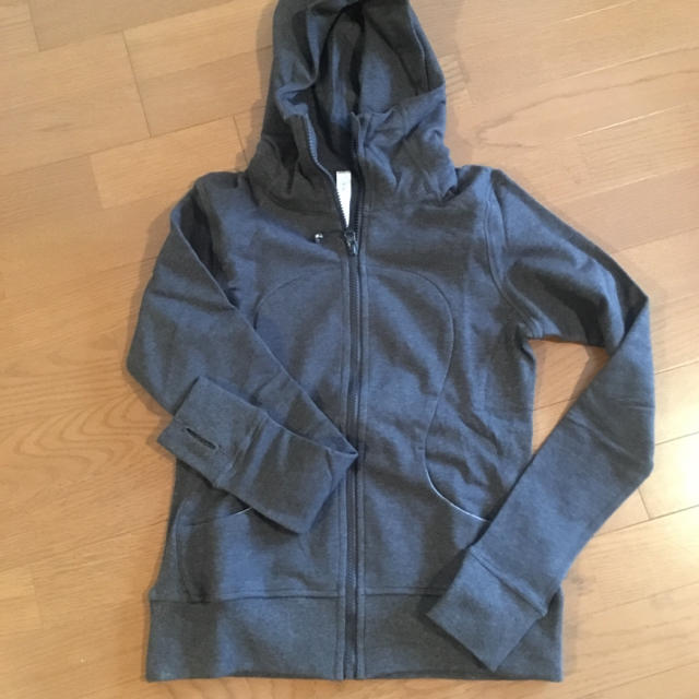 lululemon(ルルレモン)の値下げ！lululemon Jacket size6 *outlet* スポーツ/アウトドアのトレーニング/エクササイズ(ヨガ)の商品写真