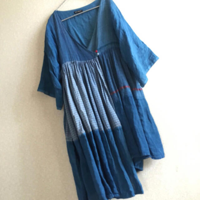 H.P.FRANCE(アッシュペーフランス)の【ドンタ様専用】AODRESS アオドレス  1点物  カシュクール レディースのワンピース(ひざ丈ワンピース)の商品写真