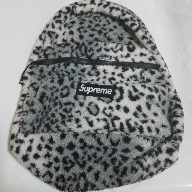 Supreme(シュプリーム)のめるしー♪様専用　Leopard Fleece Bagpack  メンズのバッグ(バッグパック/リュック)の商品写真