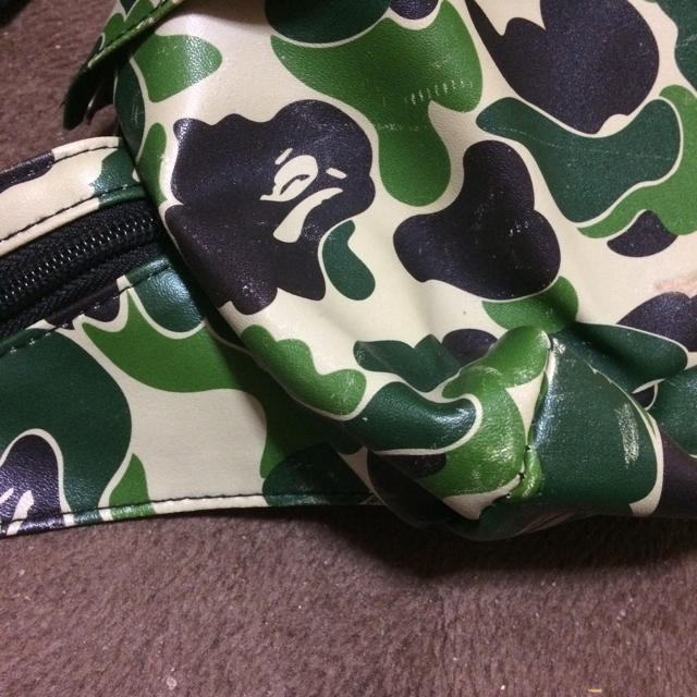 A BATHING APE(アベイシングエイプ)のエイプ肩掛けバック メンズのバッグ(ボディーバッグ)の商品写真