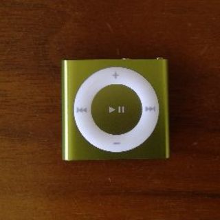 アップル(Apple)のApple iPod shuffle 2GB グリーン MC750J/A■送料込(ポータブルプレーヤー)