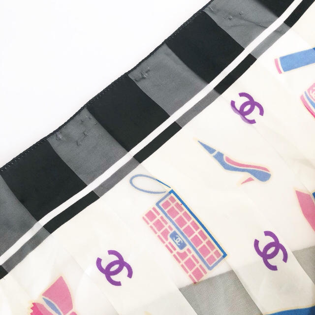 CHANEL(シャネル)のシャネル スカーフ レディースのファッション小物(バンダナ/スカーフ)の商品写真