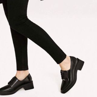 ザラ(ZARA)のザラ ローファー(ローファー/革靴)