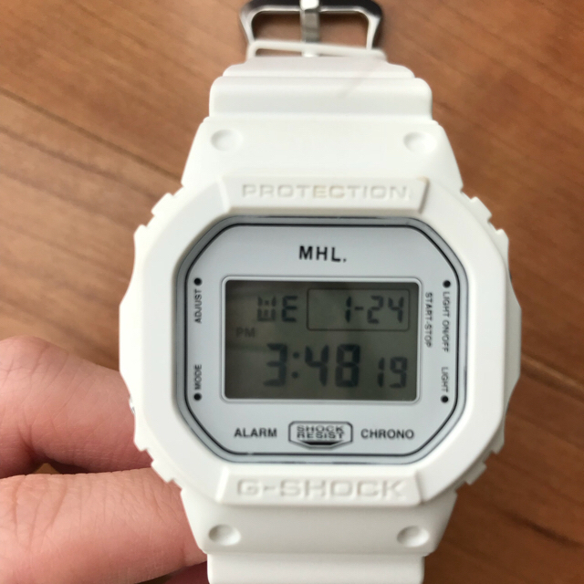 G-SHOCK(ジーショック)の【専用！1日まで取り置き中】MHL G-SHOCK 時計 レディースのファッション小物(腕時計)の商品写真