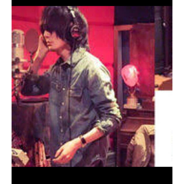 n.hoolywood みずみずし BUMP OF CHICKEN藤原基央着用 値下げ n.hoolywood みずみずし BUMP OF CHICKEN藤原基央着用 値下げ