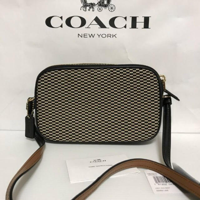 COACH(コーチ)の【新品】COACH★ショルダー バッグ ミルク×ブラック レディースのバッグ(ショルダーバッグ)の商品写真