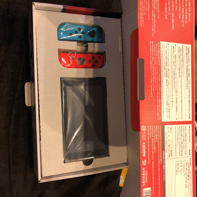 任天堂スイッチ Nintendo switch エンタメ/ホビーのゲームソフト/ゲーム機本体(家庭用ゲーム機本体)の商品写真