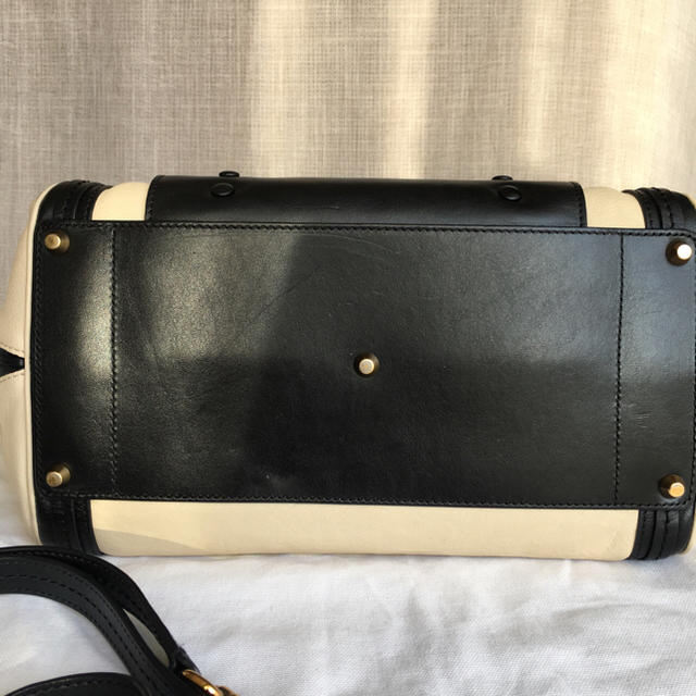 Chloe(クロエ)のTASORO様専用 クロエ アリス 2WAY ハンドバッグ  美品 レディースのバッグ(ハンドバッグ)の商品写真