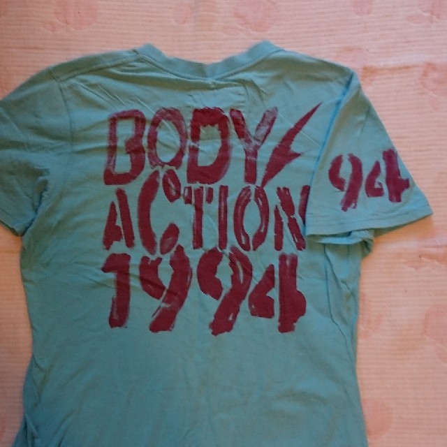 BODY  ACTION  Tシャツ  Lサイズ スポーツ/アウトドアのトレーニング/エクササイズ(その他)の商品写真