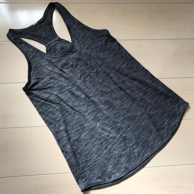 lululemon(ルルレモン)のルルレモン lululemon タンクトップ 杢グレー スポーツ/アウトドアのトレーニング/エクササイズ(ヨガ)の商品写真