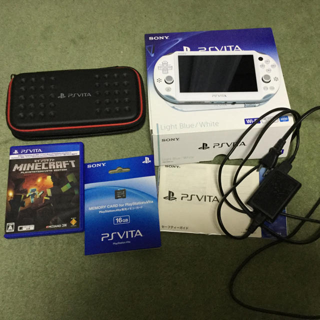 Pleystation Vita wifiモデル