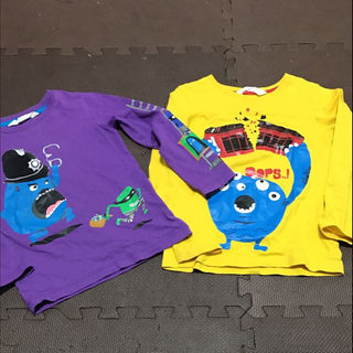 エイチアンドエム(H&M)のH&M ロンＴ 2枚セット Tシャツ 長袖 黄色 紫 モンスター(その他)