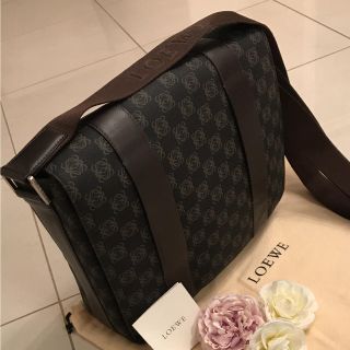 ロエベ(LOEWE)の新品未使用 LOEWE 男女兼用 ショルダー(ショルダーバッグ)