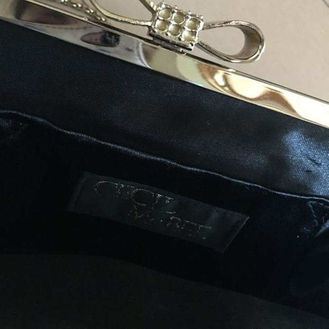 CECIL McBEE(セシルマクビー)の【中古】セシルマクビー ４段フリルパーティーバッグ レディースのバッグ(その他)の商品写真
