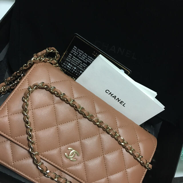 CHANEL(シャネル)のA★★さま専用シャネルチェーンウォレット未使用♡ナチュラルラムスキン エンタメ/ホビーのコレクション(その他)の商品写真