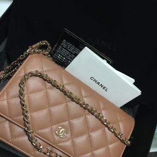 シャネル(CHANEL)のA★★さま専用シャネルチェーンウォレット未使用♡ナチュラルラムスキン(その他)