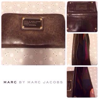 マークバイマークジェイコブス(MARC BY MARC JACOBS)のMARC 長財布(財布)